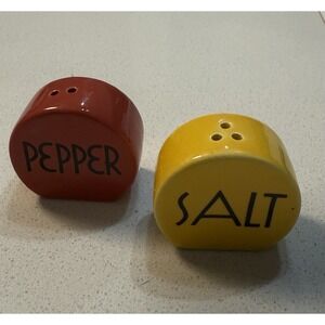 Vandor Salt Pepper Shakers Ceramic Yellow‎ Burnt Orange